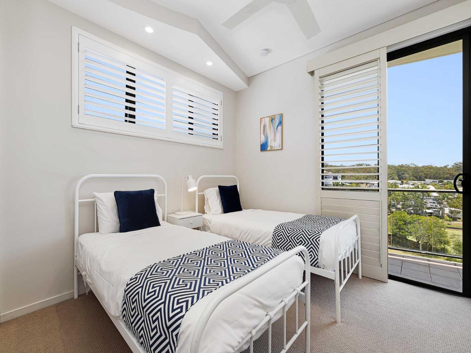 Meridian Alex Beach Apartments Alexandra Headland Exterior photo