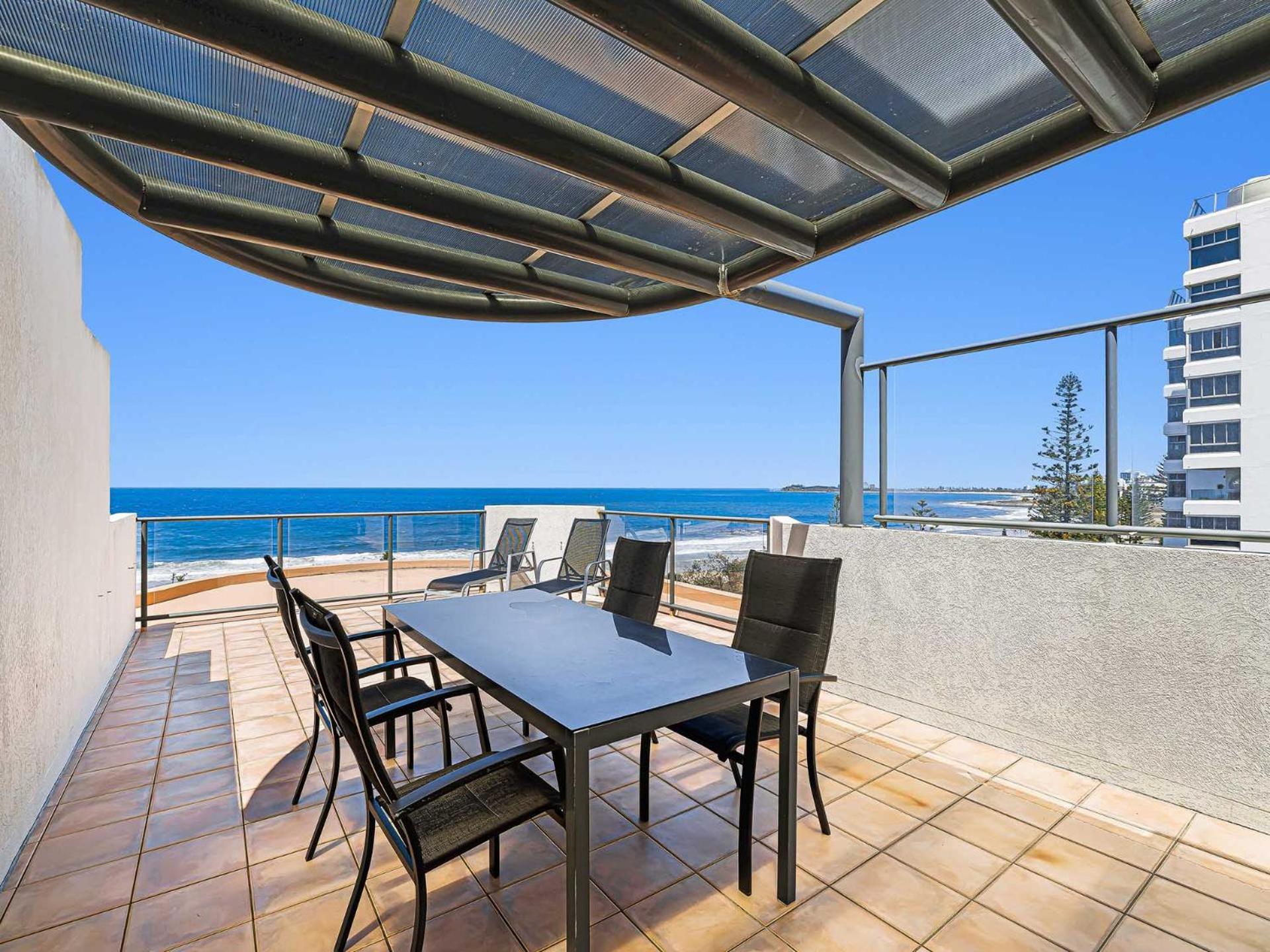 Meridian Alex Beach Apartments Alexandra Headland Exterior photo