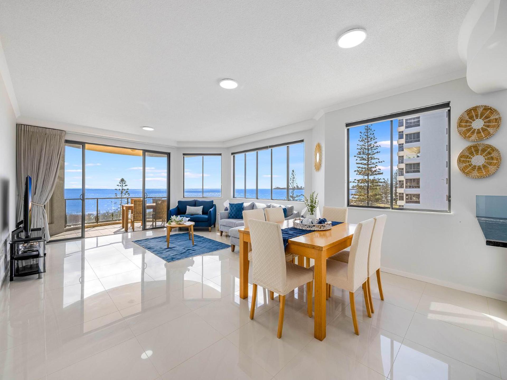 Meridian Alex Beach Apartments Alexandra Headland Exterior photo